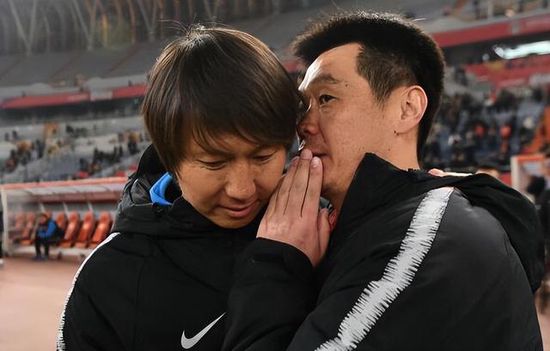 清冷师尊被c呻吟双腿打开